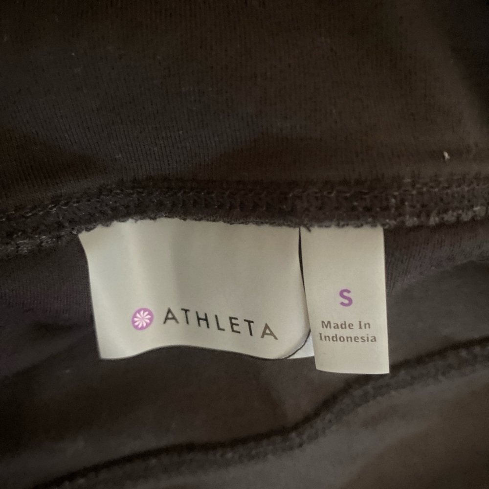 Athleta White and Green Tag